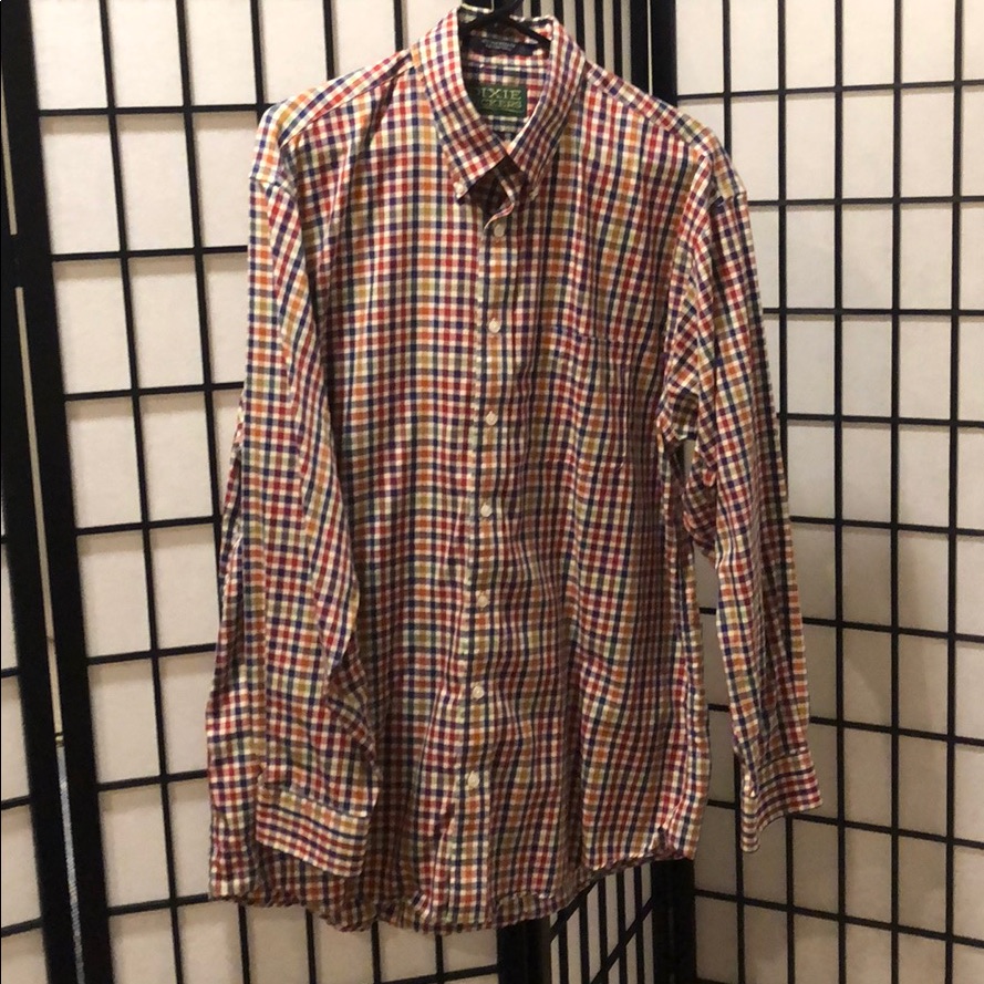Large - Button Down